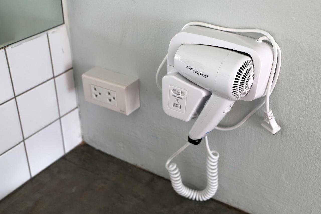 エカナケ ホステル バンコク都 エクステリア 写真